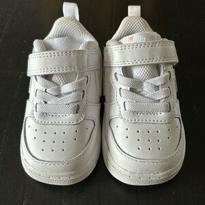 Nike AirPlay All Day Sneakers